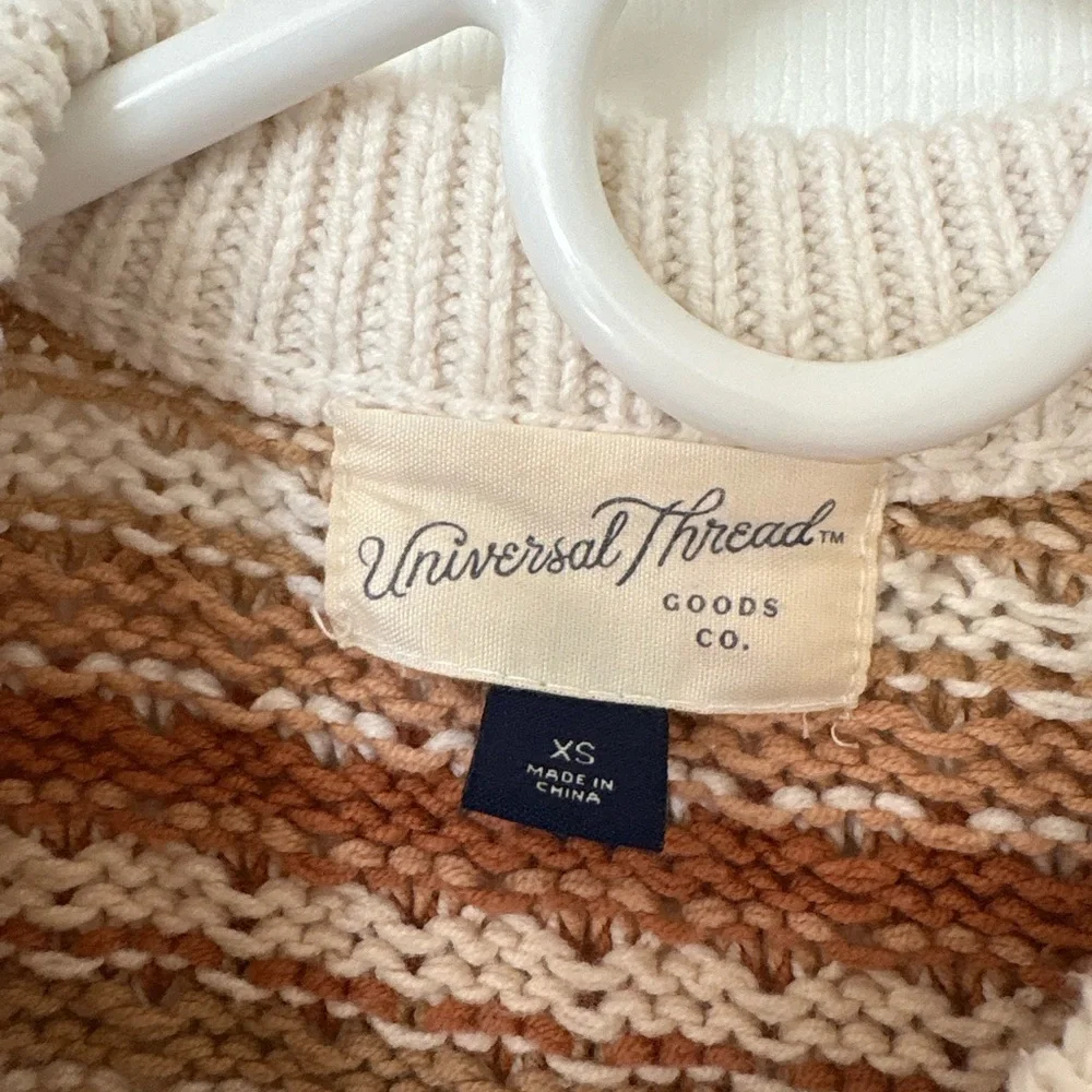 Universal Thread Multicolor Knit Top - Picture 4 of 5